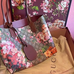 GG Blooms Gucci Tote